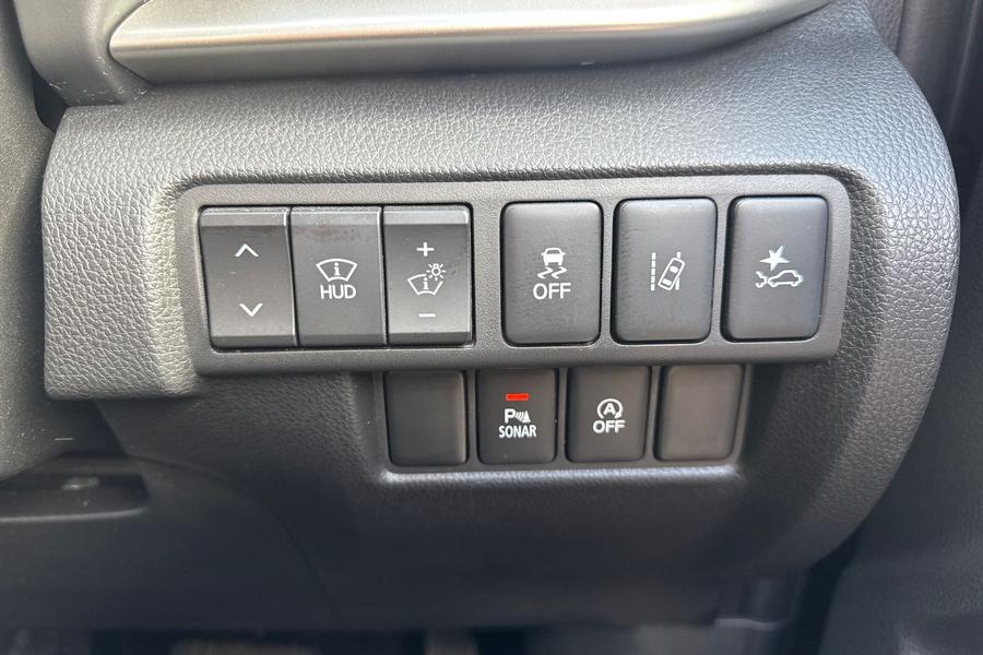 Mitsubishi ECLIPSE CROSS Photo autoimg-029d5eb41053ebd0a0f8be451c0ed47aceeb32ce.jpg