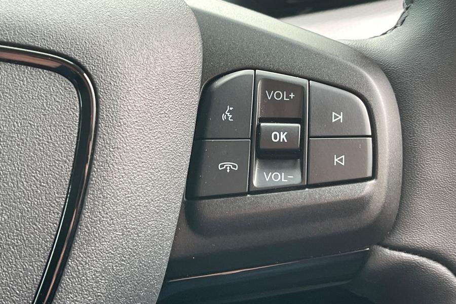 Ford MUSTANG MACH-E Photo autoimg-029fd097a6a5a737b4a52d71353da63841d8a509.jpg