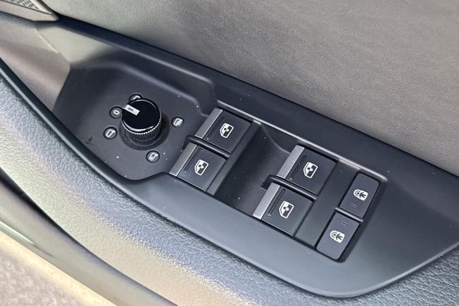 AUDI A6 Avant Photo 31