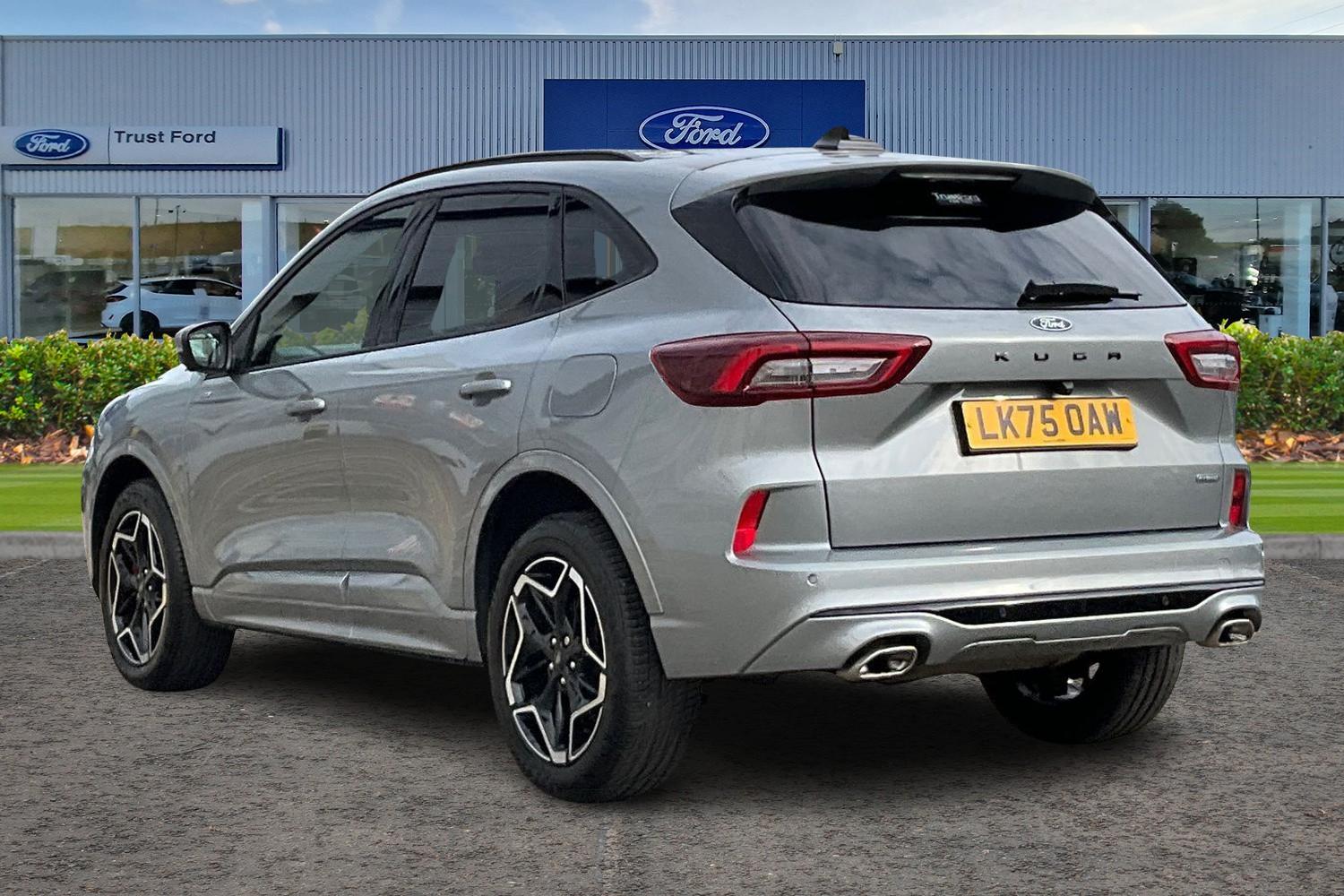 Ford Kuga Photo 1