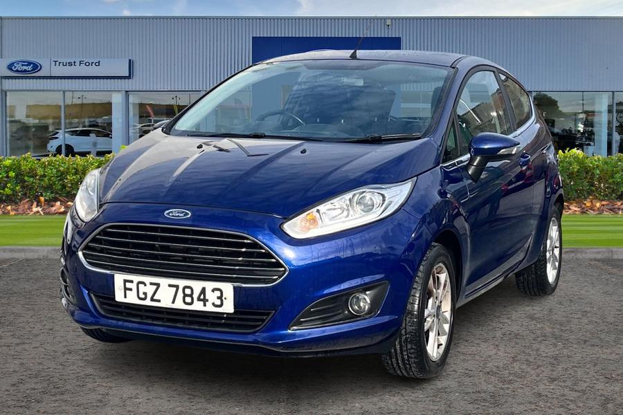Ford FIESTA Photo autoimg-02aa091000908604fee129cca9b6f58b43adb07d.jpg