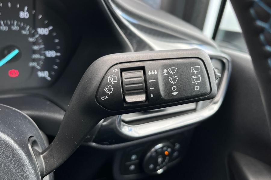 Ford Fiesta Photo autoimg-02aa2b6ee21f81e96ac7a0f4ba27afca4375be8f.jpg