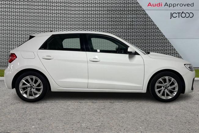 Audi A1 Photo 4