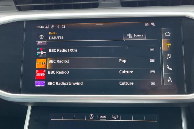 AUDI A6 Avant Photo 13