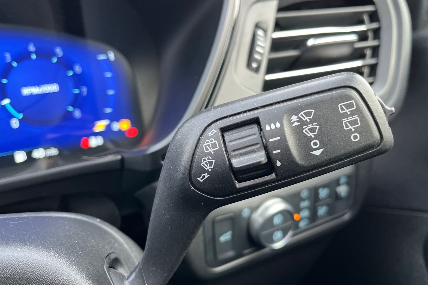Ford Kuga Photo 14