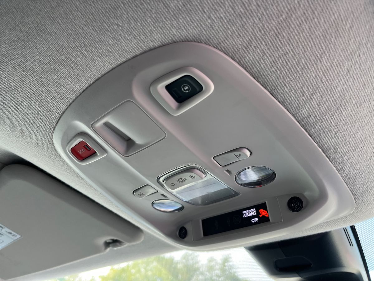 Vauxhall Vivaro Photo 28