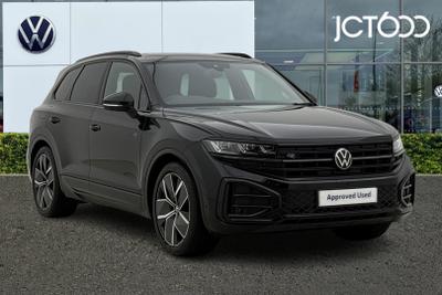 2025 VOLKSWAGEN Touareg 3.0 TDI V6 Black Edition SUV 5dr Diesel Tiptronic 4Motion Euro 6 (s/s) (286 ps) at JCT600