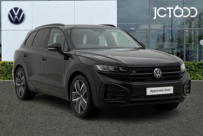 VOLKSWAGEN Touareg Photo 1