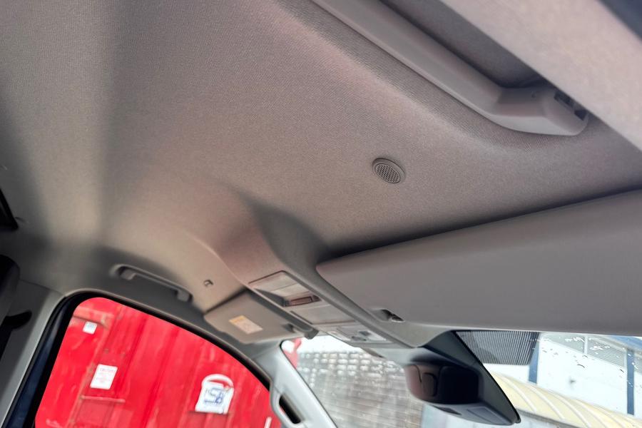 Ford TRANSIT CUSTOM Photo autoimg-02b0f53bc8af54c18f2fcdc8a1c1e5ee90100e4f.jpg