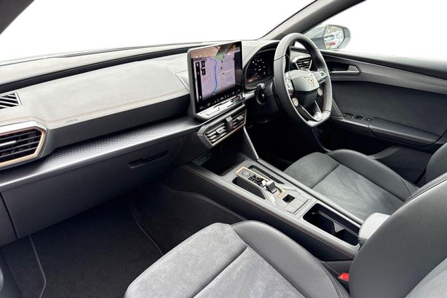 CUPRA Leon Photo 2