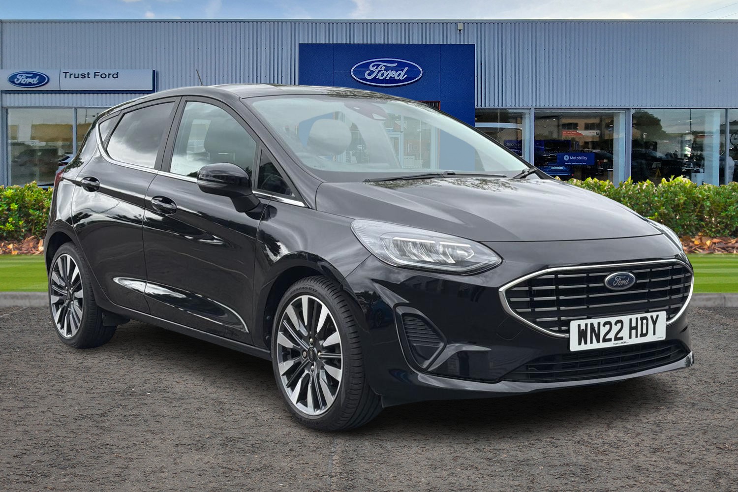 Ford FIESTA Photo 0