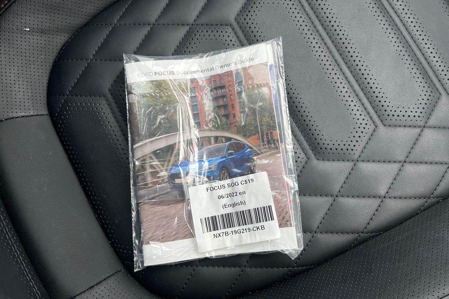 Ford FOCUS Photo 21
