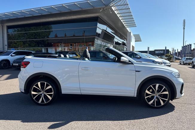 VOLKSWAGEN T-Roc Photo 25