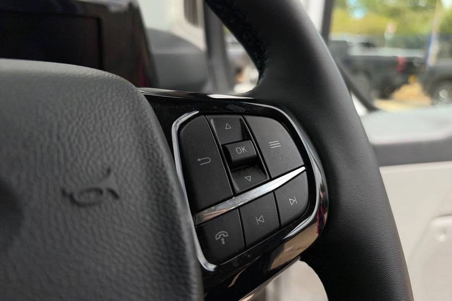 Used Ford TRANSIT CUSTOM WR75UYB 17