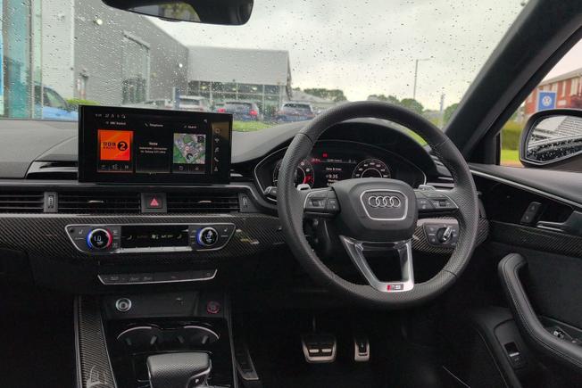 AUDI Rs4 Avant Photo 22