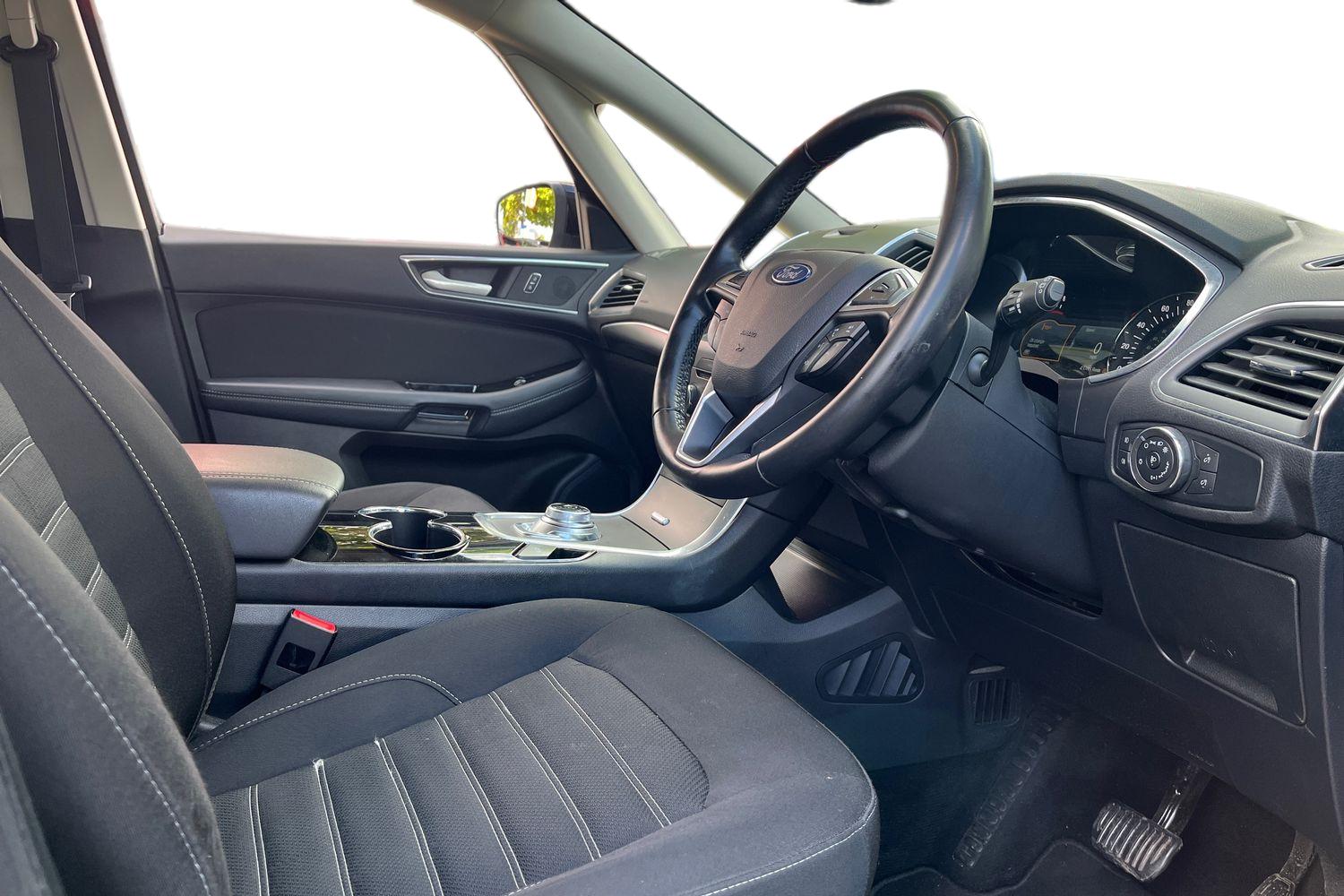 Ford GALAXY Photo 8