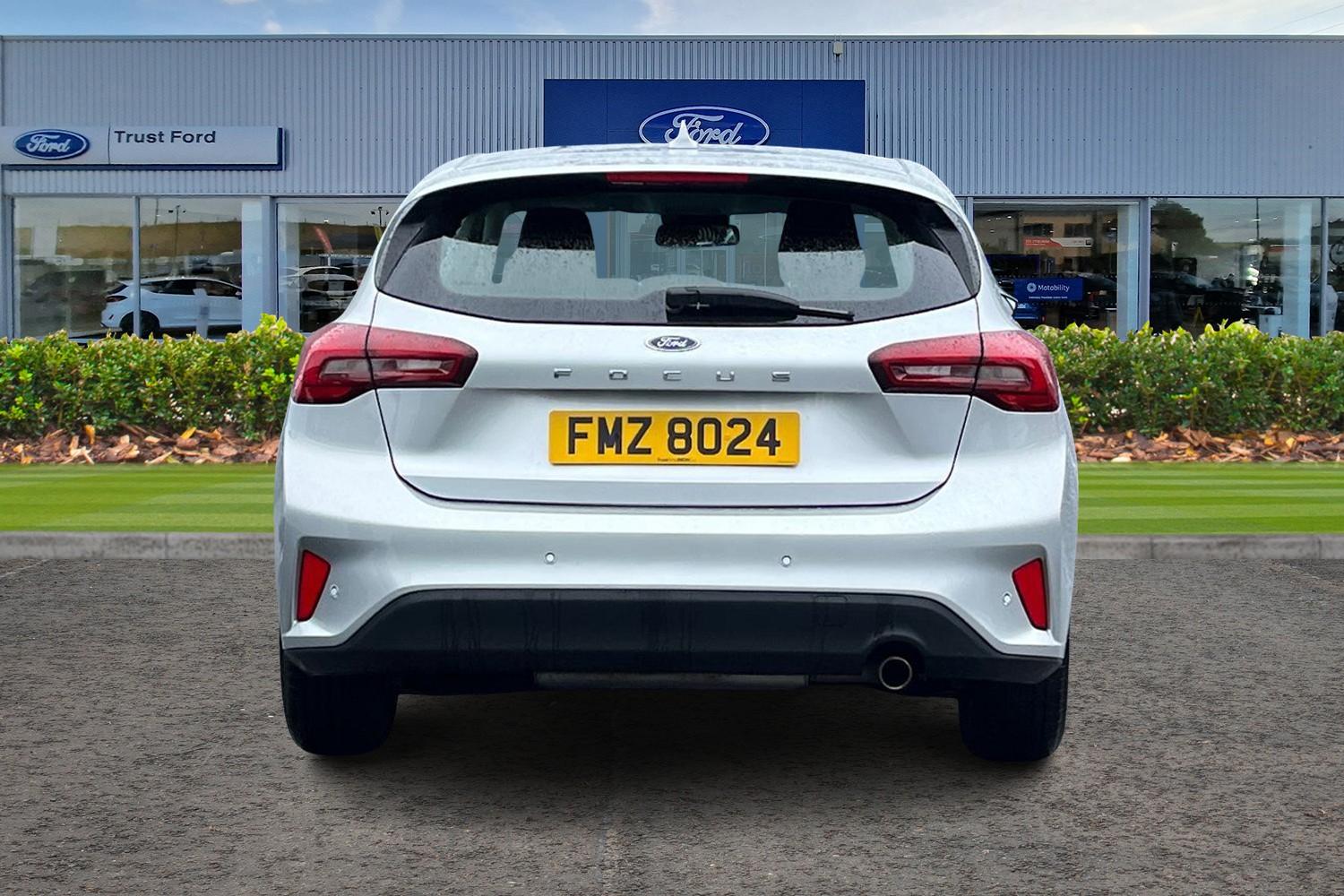 Ford FOCUS Photo 6