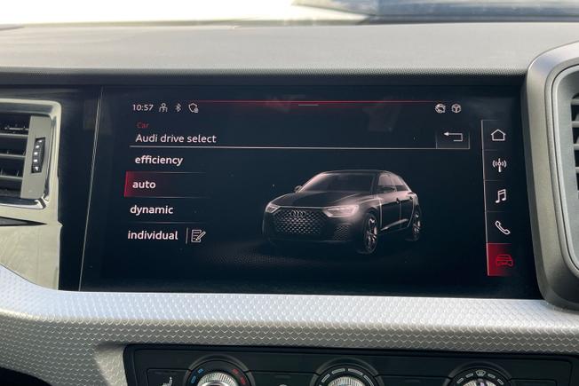 AUDI A1 Photo 23
