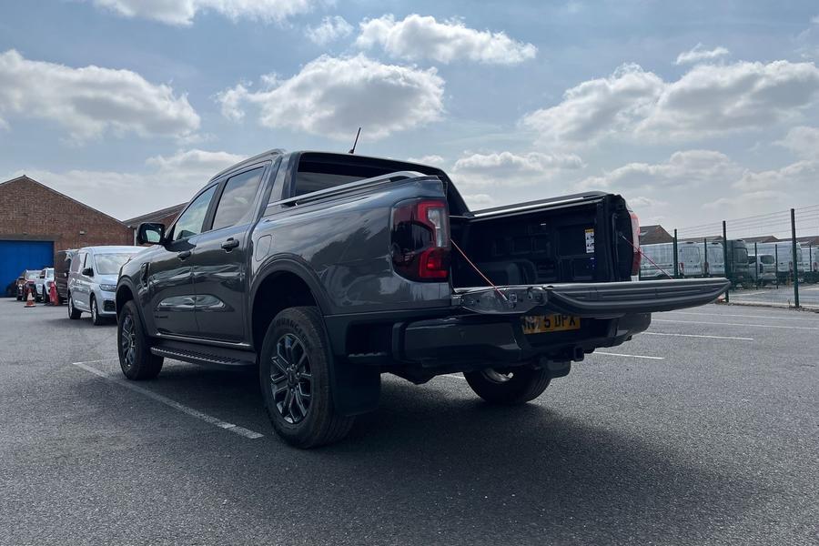 Ford RANGER Photo autoimg-02d4e636fcb1eac2ba3fa88f403f3cf90c756a7b.jpg