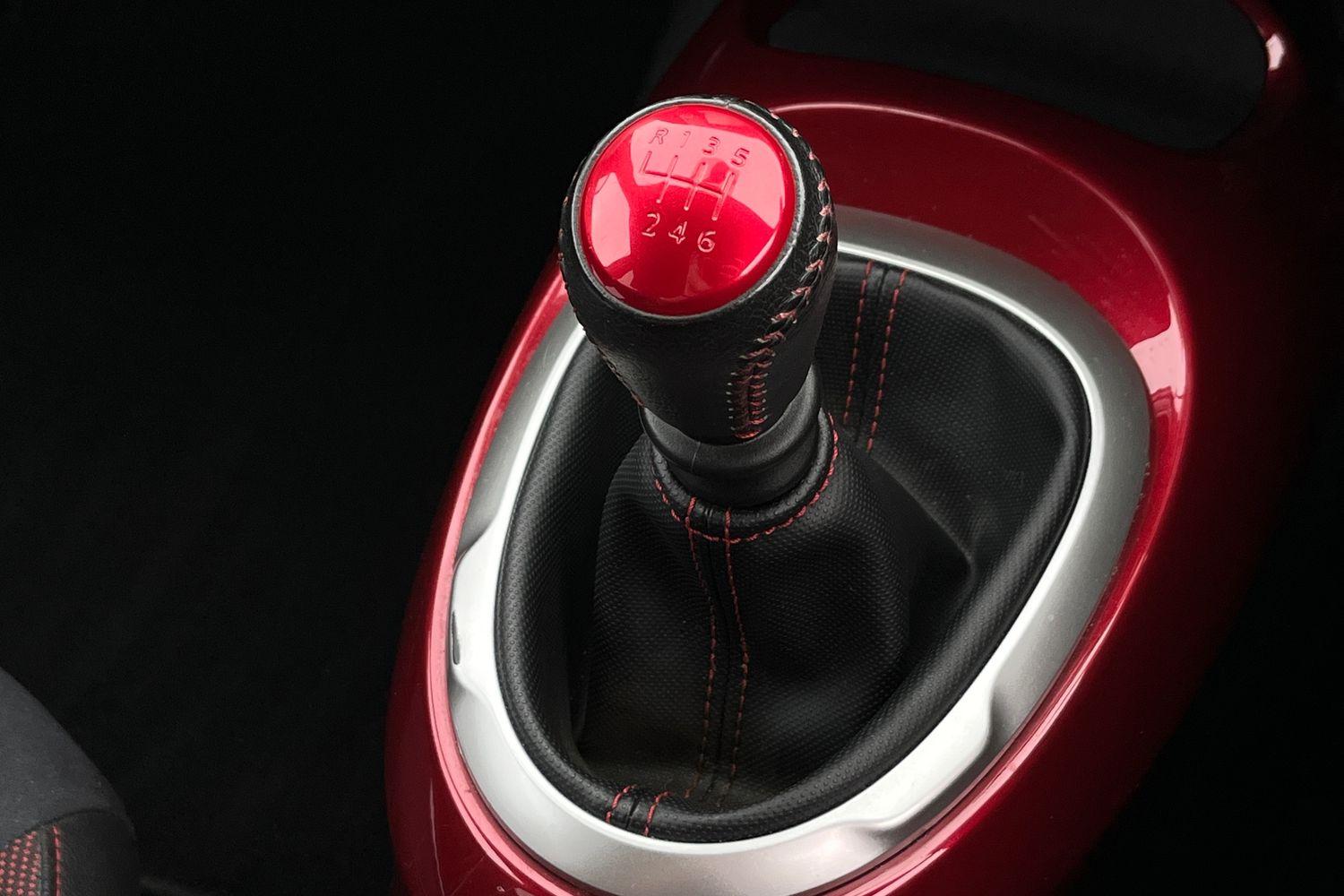 Nissan JUKE Photo 35