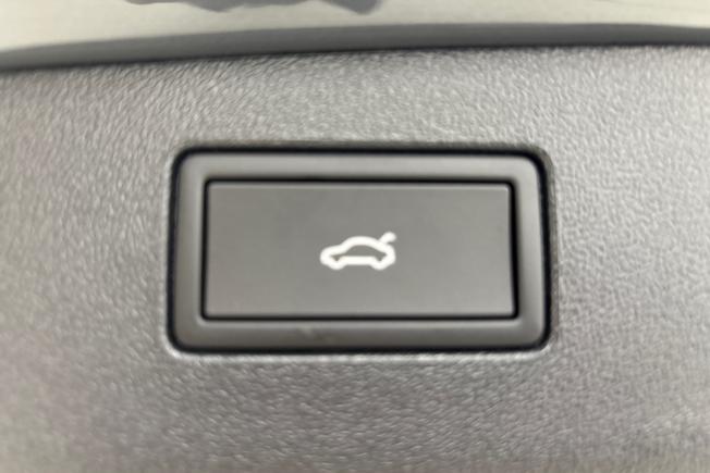 VOLKSWAGEN Tiguan Photo 22