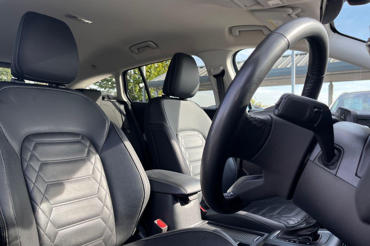 Ford FOCUS Photo 16
