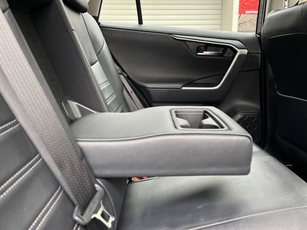 Toyota RAV4 Photo autoimg-02dd67affb2b9044935b89ef5e77fd1fc2ef4224.jpg