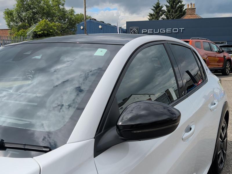 Used Peugeot 208 NX25UZM 25