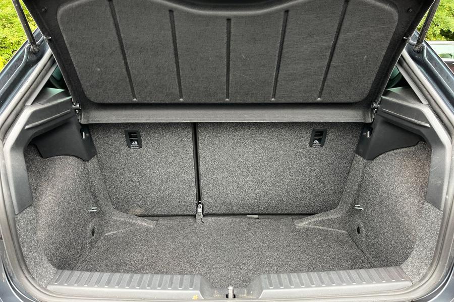 SEAT Ibiza Photo autoimg-02df478d1ffc8917ca5a27cbf389e5c0978dbdb6.jpg