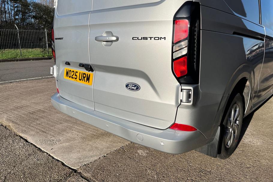 Used Ford TRANSIT CUSTOM 16