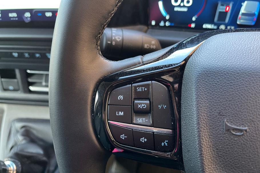 Used Ford TRANSIT CUSTOM 28