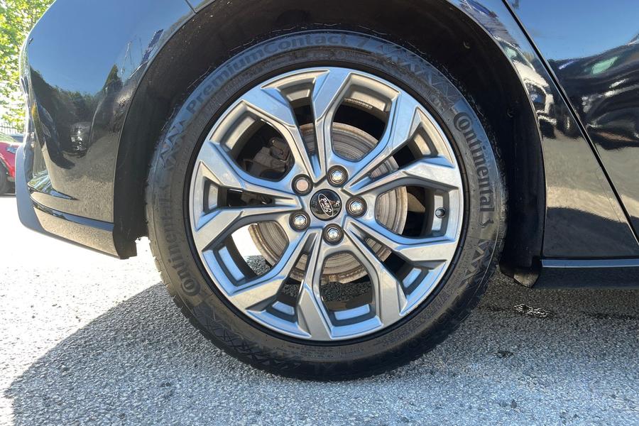 Ford FOCUS Photo autoimg-02e7ac864d1d3b2f7f832e25f32154cc886735e2.jpg