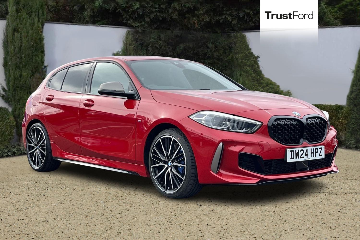 BMW 1 Series Photo 0