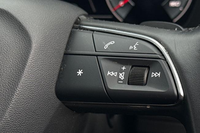 AUDI Q5 Photo 17