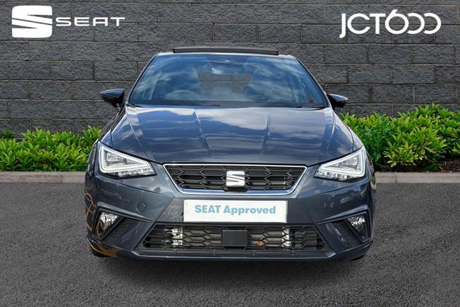 SEAT Ibiza Photo 8