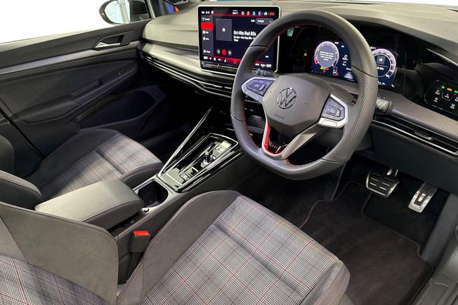 VOLKSWAGEN Golf Photo 6