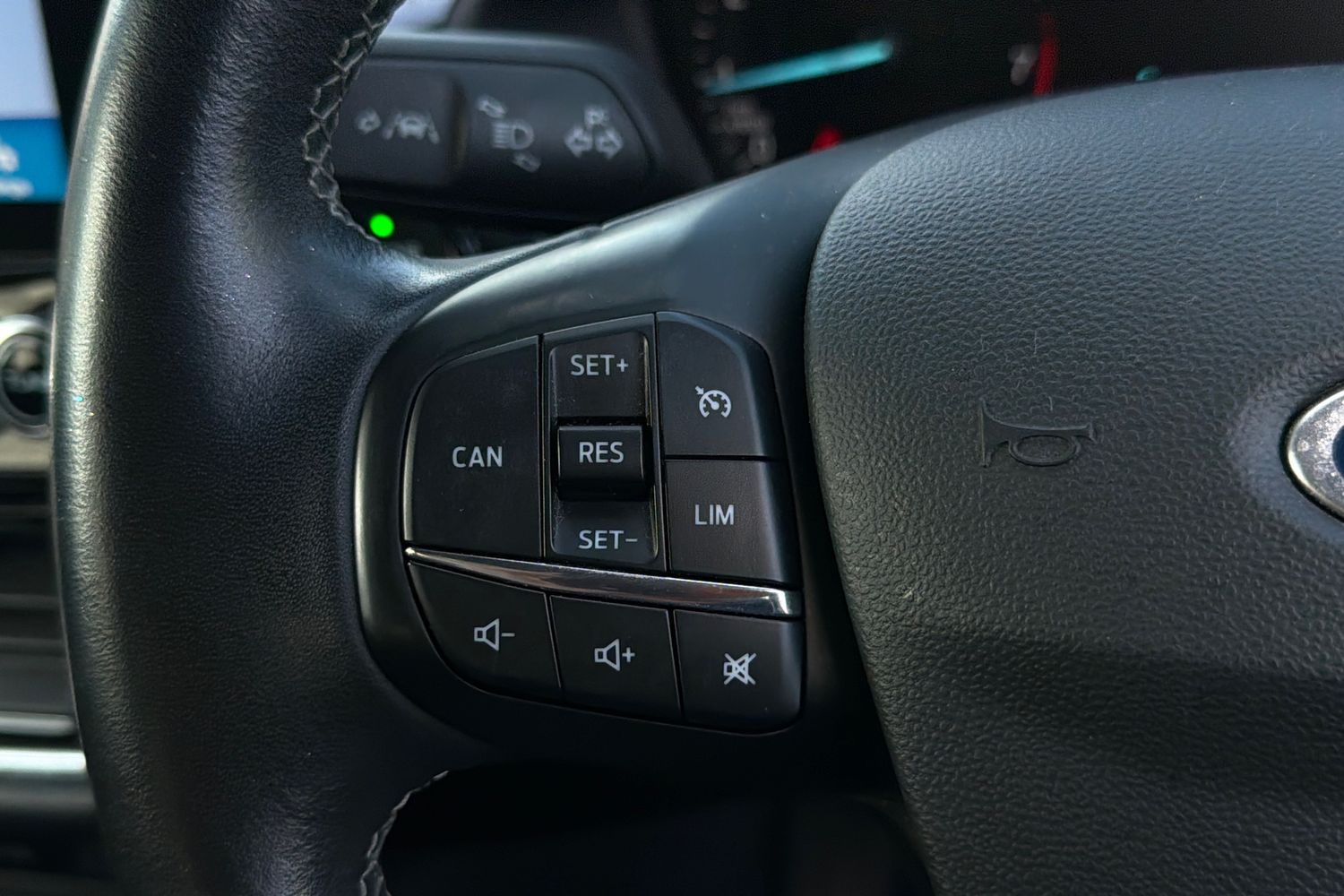 Ford FIESTA Photo 39