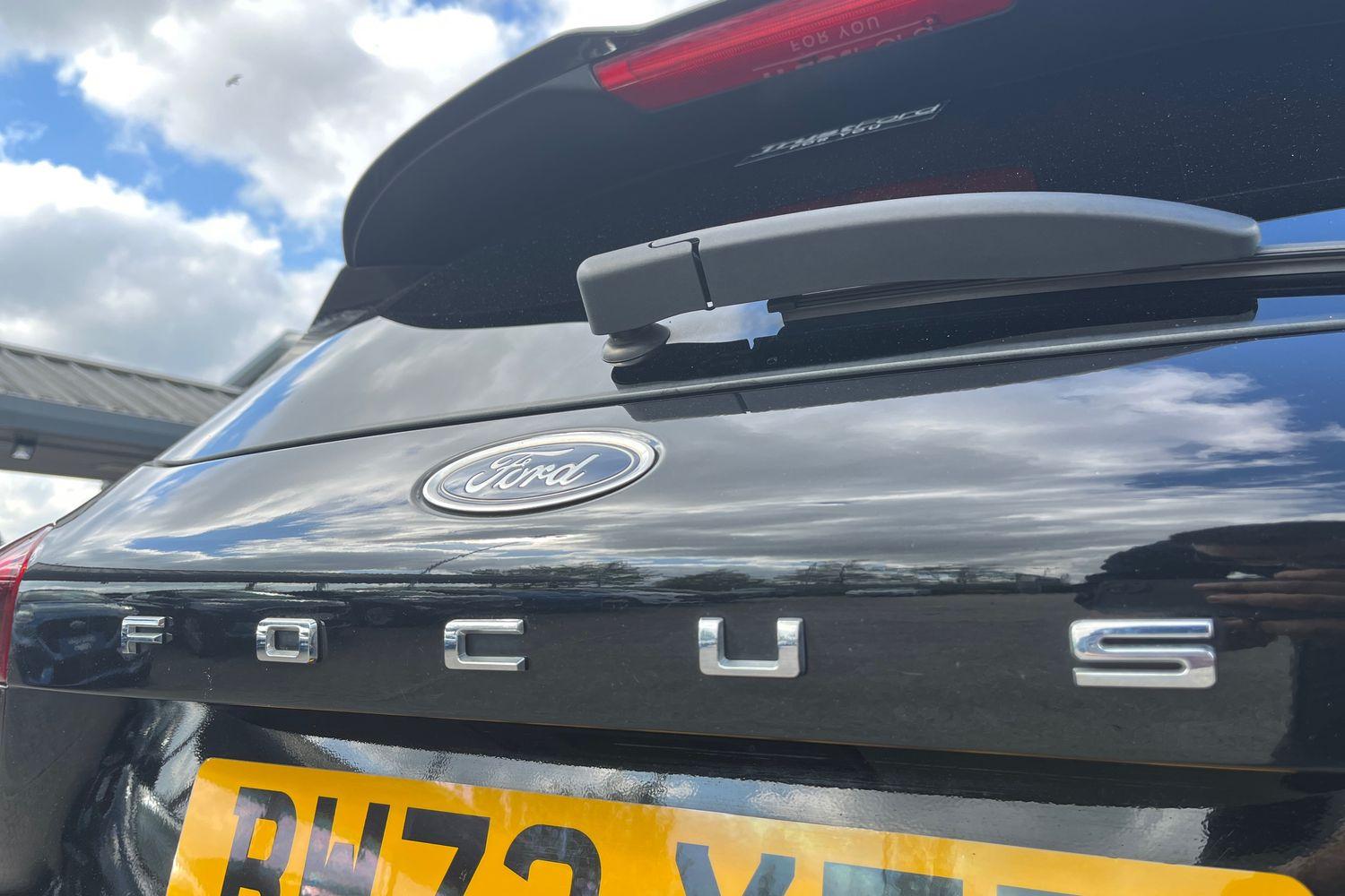 Ford FOCUS Photo 38