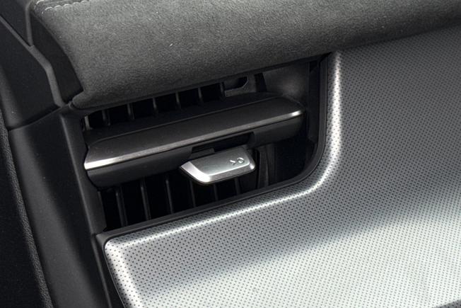 Audi Q3 Photo 41