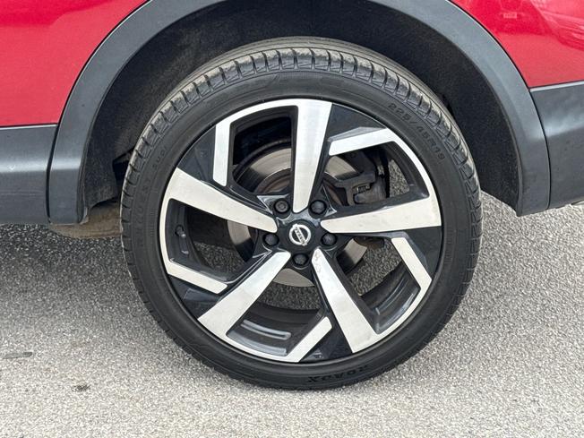 NISSAN Qashqai Photo 23