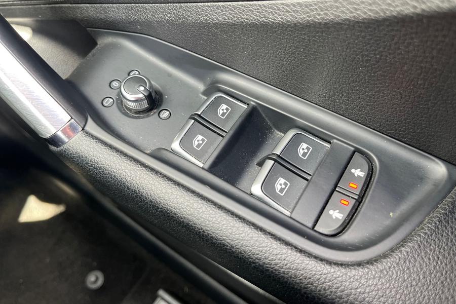 Audi Q2 Photo autoimg-02f96e0a9cb92494a8e6301e76acf6e5a82d53eb.jpg