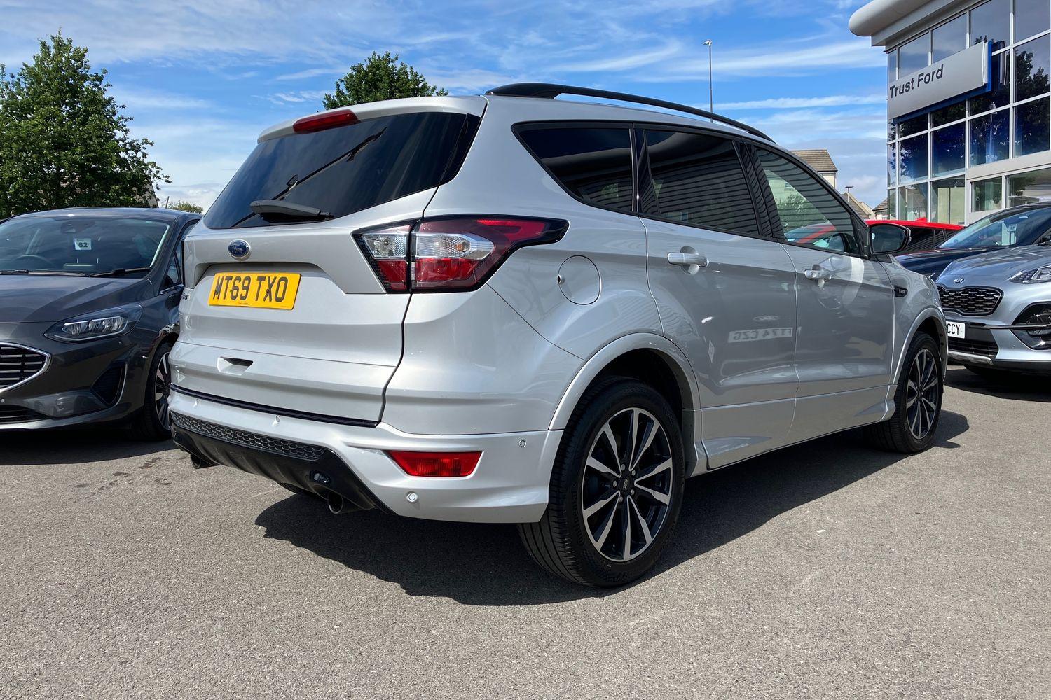 Ford KUGA Photo 39