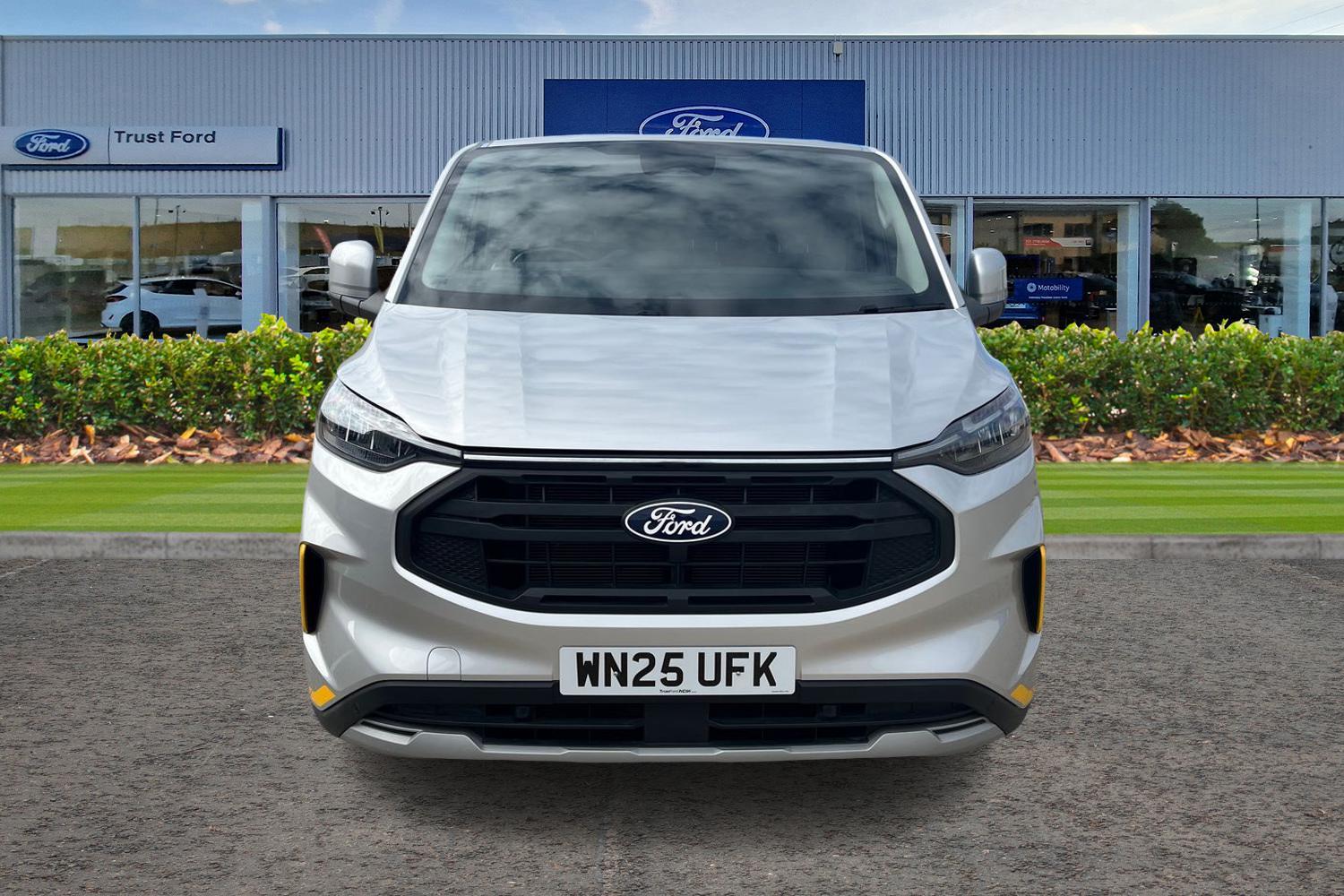 Ford TRANSIT CUSTOM Photo 11