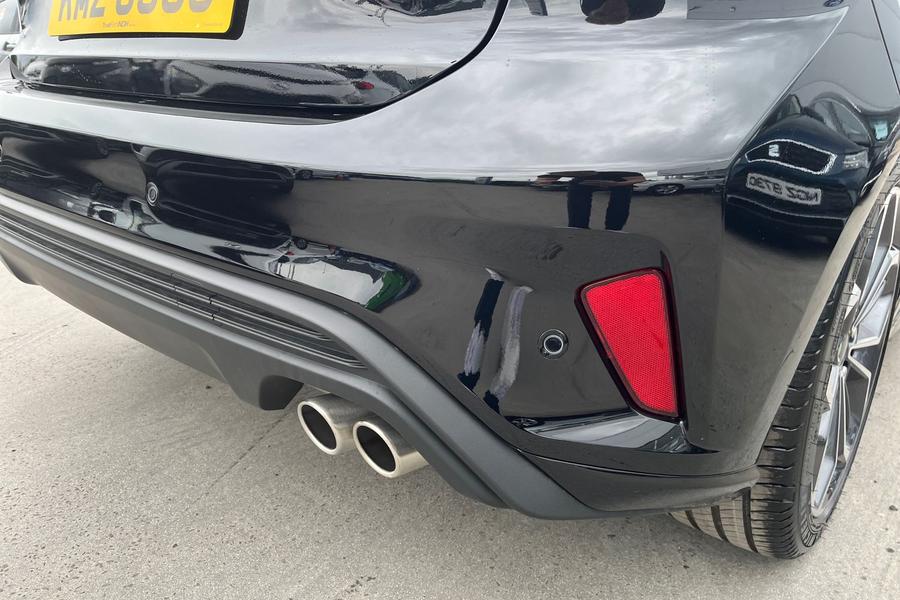 Ford FOCUS Photo autoimg-03058464c1a3989e9240f96c030c379ce84ae00a.jpg