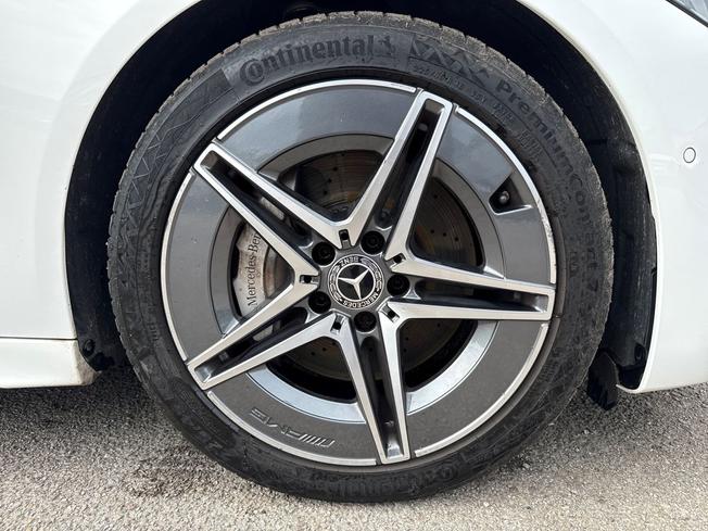 MERCEDES-BENZ C Class Photo 5