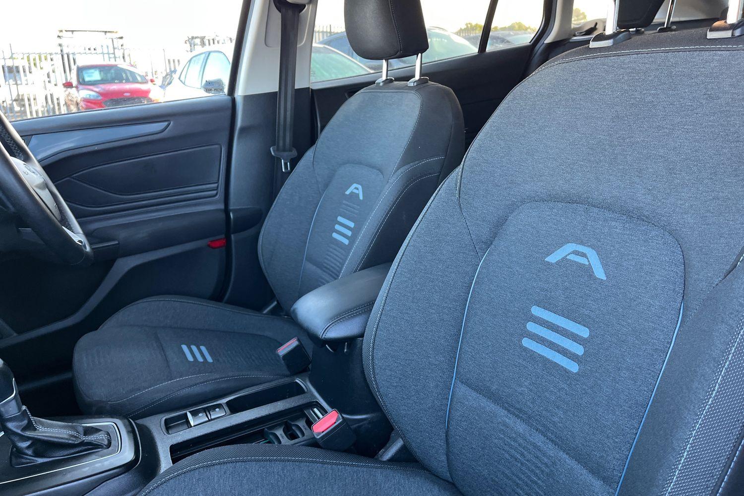 Ford Focus Photo 18