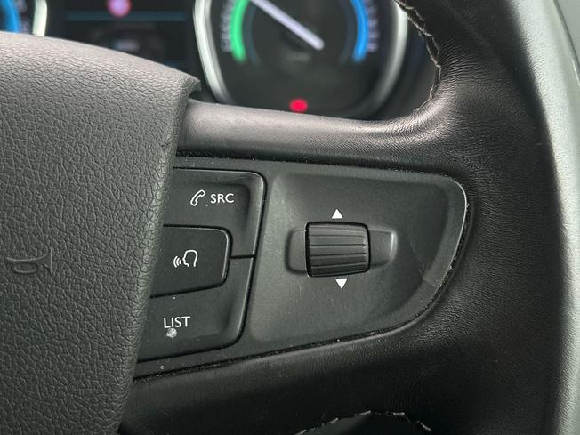 VAUXHALL Vivaro Life Electric Photo 17