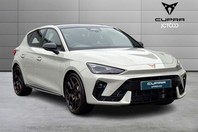 2026 CUPRA Leon 1.5 eHybrid 25.8kWh VZ3 Hatchback 5dr Petrol Plug-in Hybrid DSG Euro 6 (s/s) (272 ps) at JCT600
