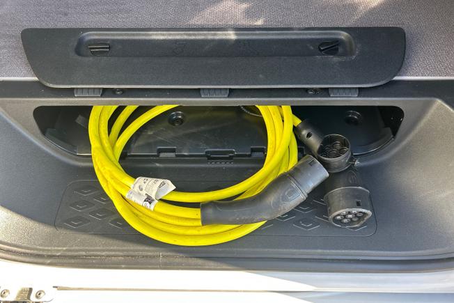 Volkswagen ID. BUZZ Photo 44