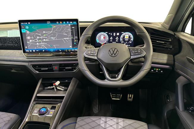 VOLKSWAGEN Tiguan Photo 11